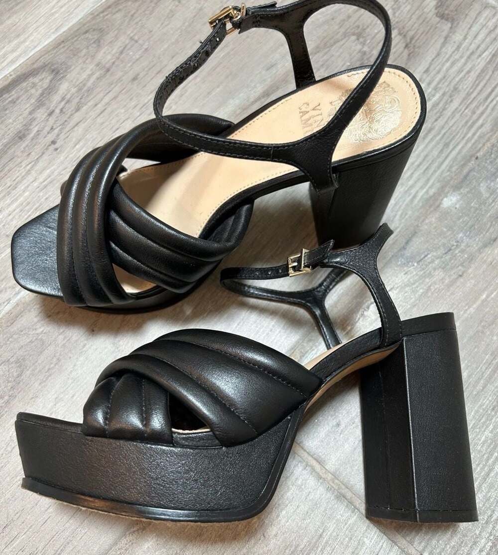 Y2K Vince Camuto Black whimsigoth Padded Platform Sandals Sz 7